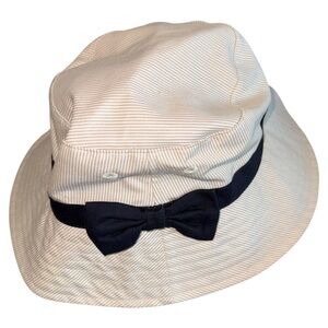 Women’s Bucket Hat Tan Striped Bow Accent Coastal Beach Vacation Resort